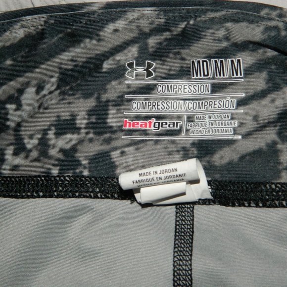 Under Armour Compression Heat Gear Capris MD (V-16) - Picture 3 of 3
